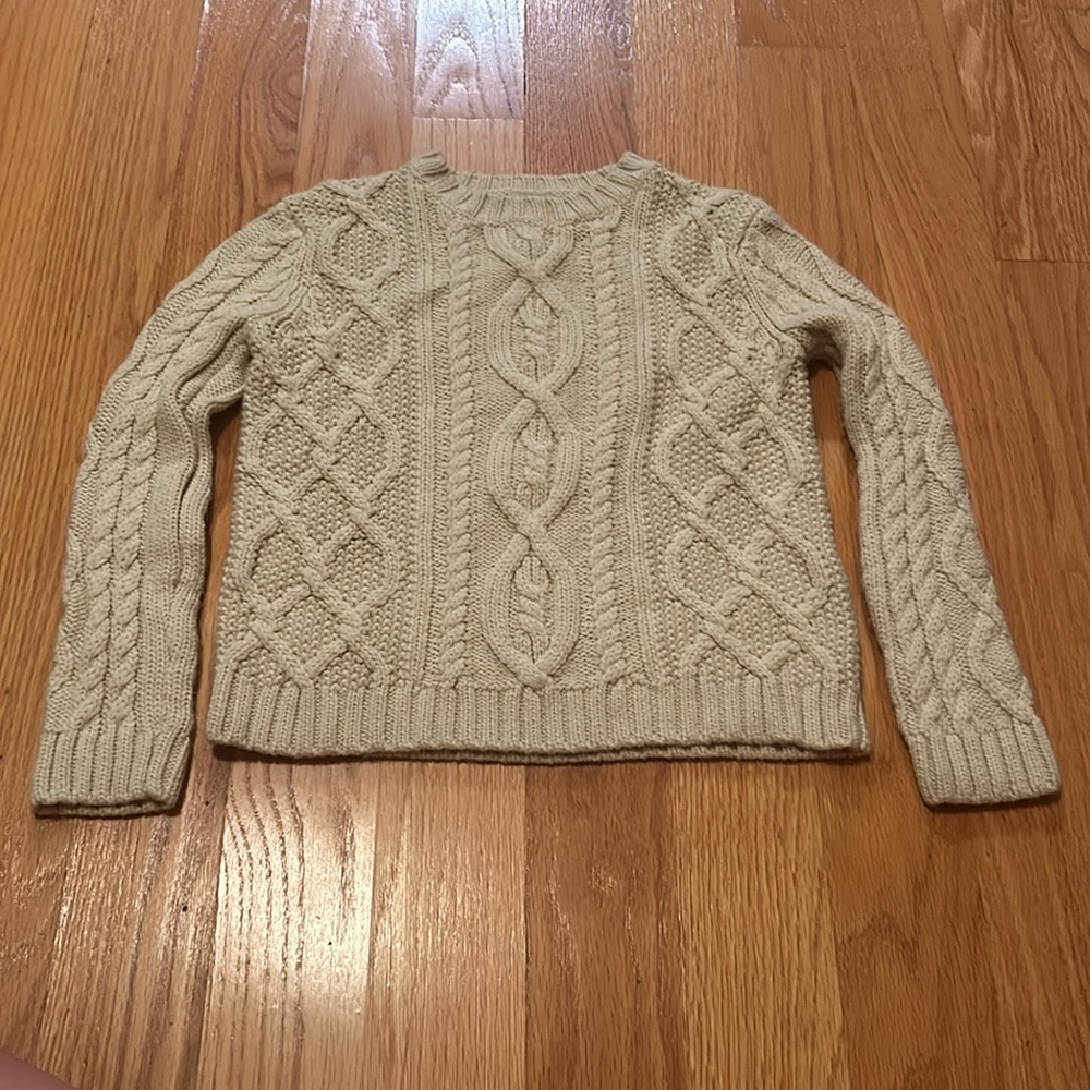 L.L. Bean Cableknit sweater, size kids S (8)